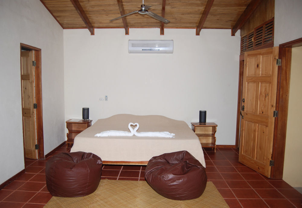 Pacifica Surf Studios Playa Santa Teresa  Екстериор снимка